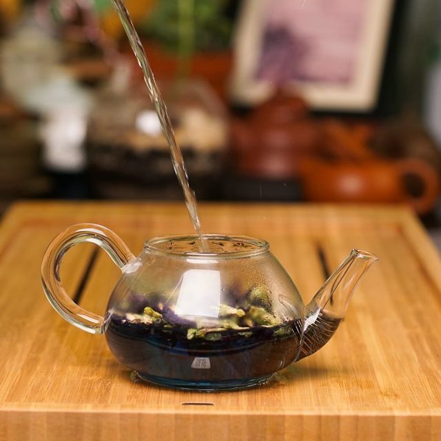Синий чай: особенности производства, полезные свойства, вред и противопоказания