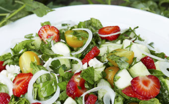 Вегетарианские салаты: что приготовить, вкусные рецепты на каждый день