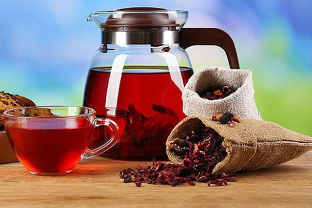 Чай каркаде: из чего производят, состав, полезные свойства и противопоказания
